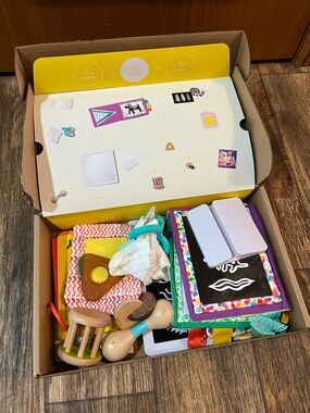 Lovevery The Charmer Play Kit- 3-4 Months